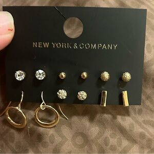 New York & company earrings set